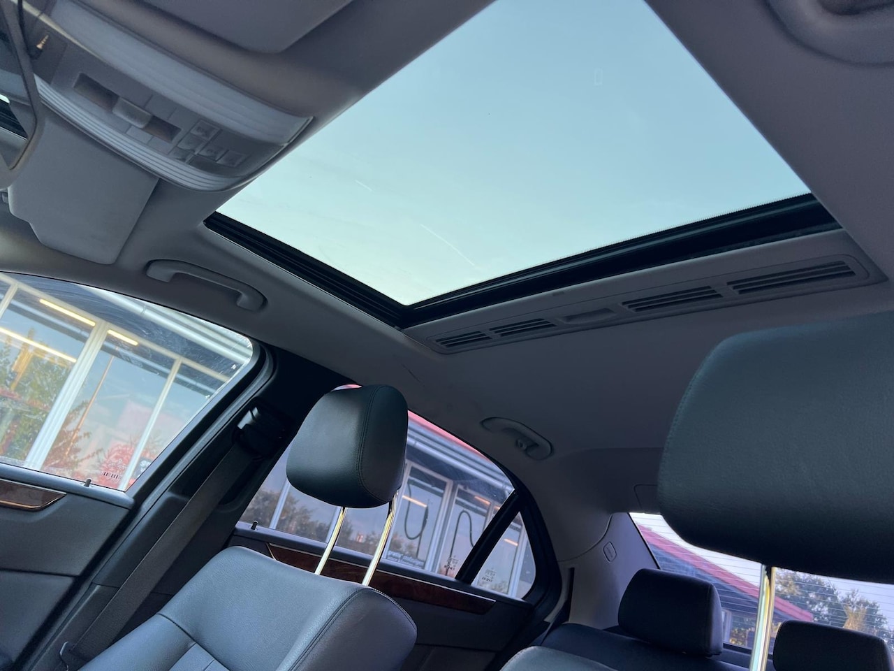 Mercedes-Benz E-klasse - 300 CGI Elegance - AutoWereld.nl