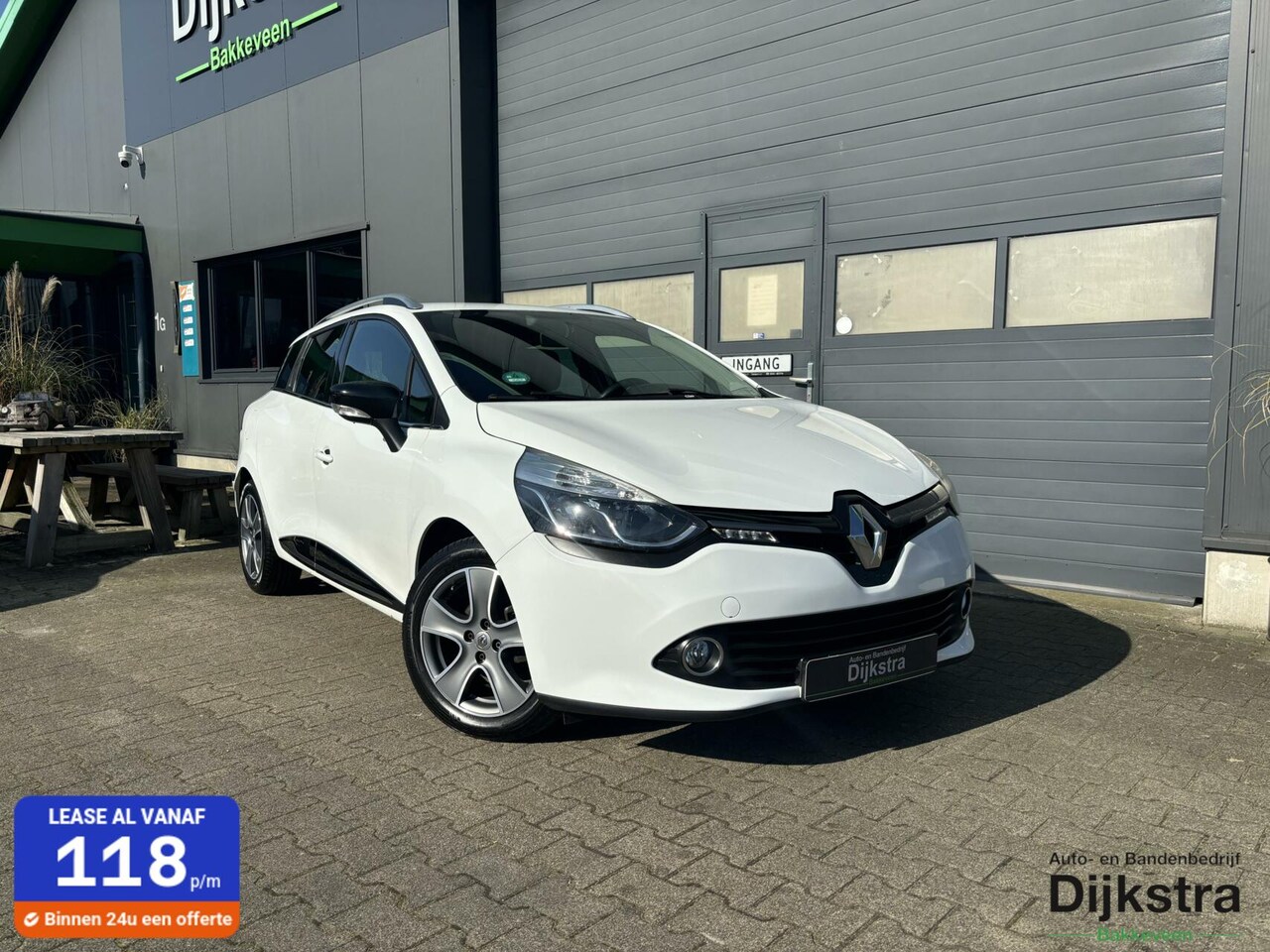 Renault Clio Estate - 0.9 TCe Night&Day Private Glass/Airco/ Bluetooth/ Cruise Control!! - AutoWereld.nl