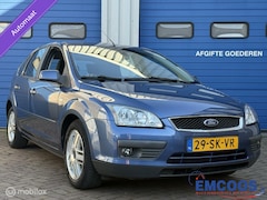Ford Focus - 2.0-16V Ghia * Automaat * Airco * Cruise Control