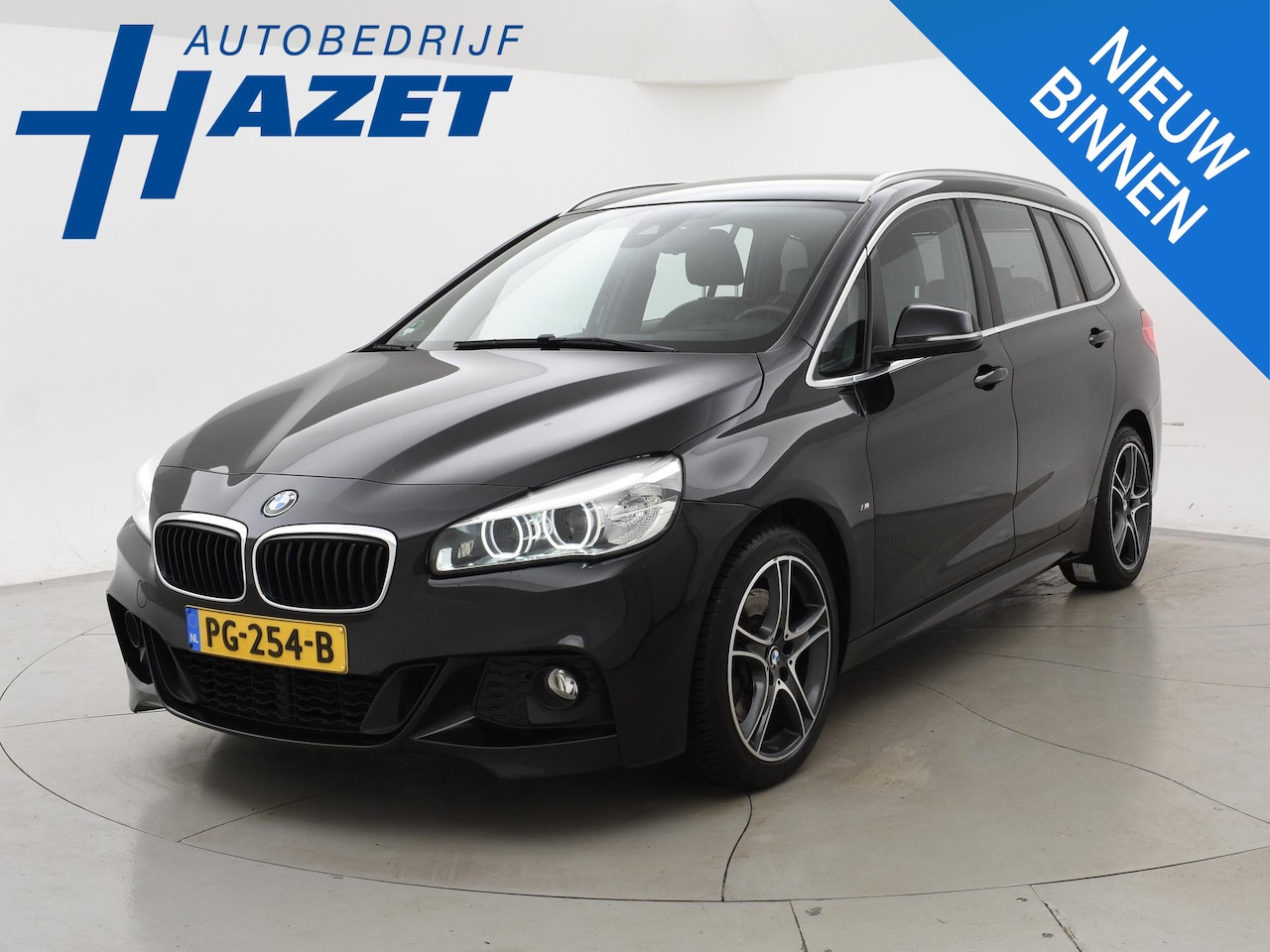 BMW 2-serie Gran Tourer - 220i 192 PK 4-CIL. AUT. 7-PERSOONS M-SPORT + LEDER | TREKHAAK | HEAD-UP - AutoWereld.nl