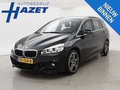 BMW 2-serie Gran Tourer - 220i 192 PK 4-CIL. AUT. 7-PERSOONS M-SPORT + LEDER | TREKHAAK | HEAD-UP