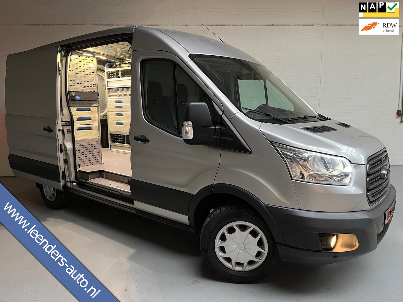 Ford Transit - Servicewagen 350 2.0 TDCI euro6 L2H2 Trend 3Persoons Sortimo inrichting Airco Camera Grijs - AutoWereld.nl