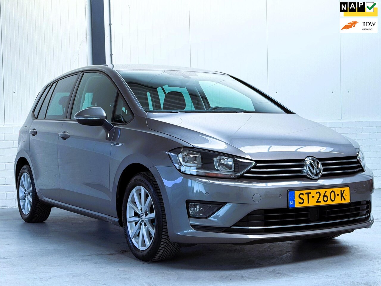 Volkswagen Golf Sportsvan - 1.2 TSI Business Edition Automaat - AutoWereld.nl