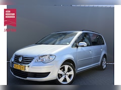 Volkswagen Touran - BWJ 2008 1.4 TSI 141 PK Optive TREKHAAK / STOELVERW. / CLIMA / CRUISE / RADIO / LMV / PDC