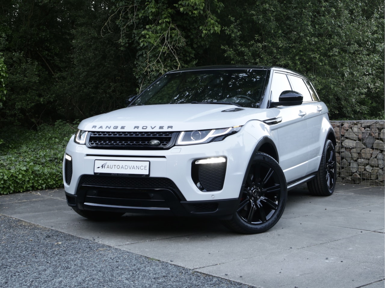 Land Rover Range Rover Evoque - 2.0 TD4 Landmark 2.0 TD4 Landmark - AutoWereld.nl