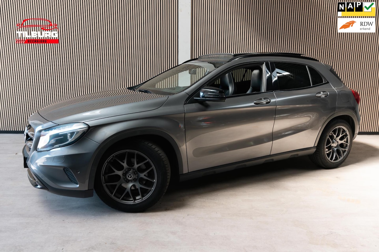 Mercedes-Benz GLA-Klasse - |Pano | Led | Navi | Xenon | ACC | - AutoWereld.nl