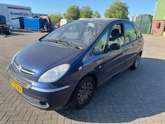 Citroën Xsara Picasso - 1.6i-16V Caractère