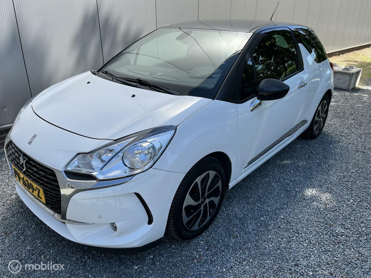 DS 3 - 1.2 PureTech So Chic 1.2 PureTech So Chic - AutoWereld.nl