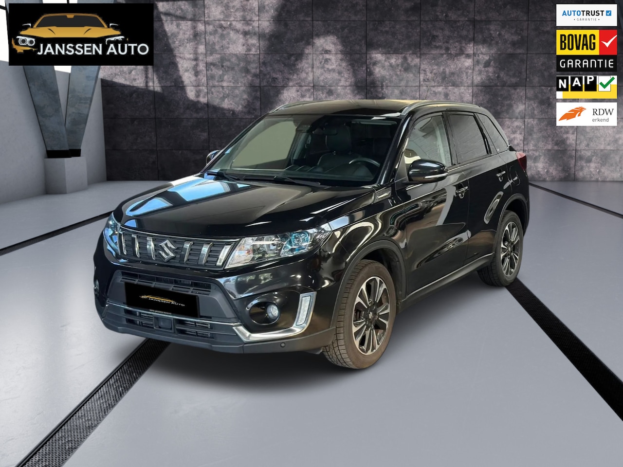 Suzuki Vitara - 1.4 Boosterjet Stijl 1.4 Boosterjet Stijl, automaat, leder/alcantara, pano, camera veel opties - AutoWereld.nl