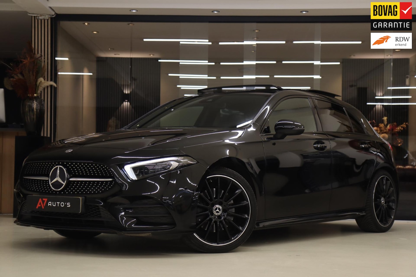 Mercedes-Benz A-klasse - 220 Premium Plus Pano/Memory/Sfeer/Camera/Laneassist/BOMVOL - AutoWereld.nl