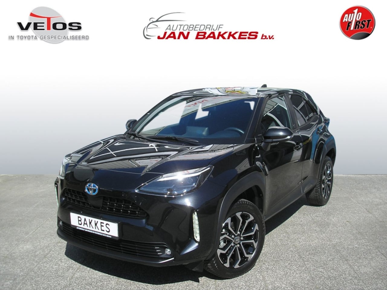 Toyota Yaris Cross - 1.5 Hybrid Dynamic/Winterpakket/12.000 km - AutoWereld.nl