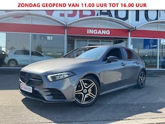 Mercedes-Benz A-klasse - A180 136PK AUT. AMG-PAKKET SFEERVERLICHTING NAVI CAMERA AIRCO LM