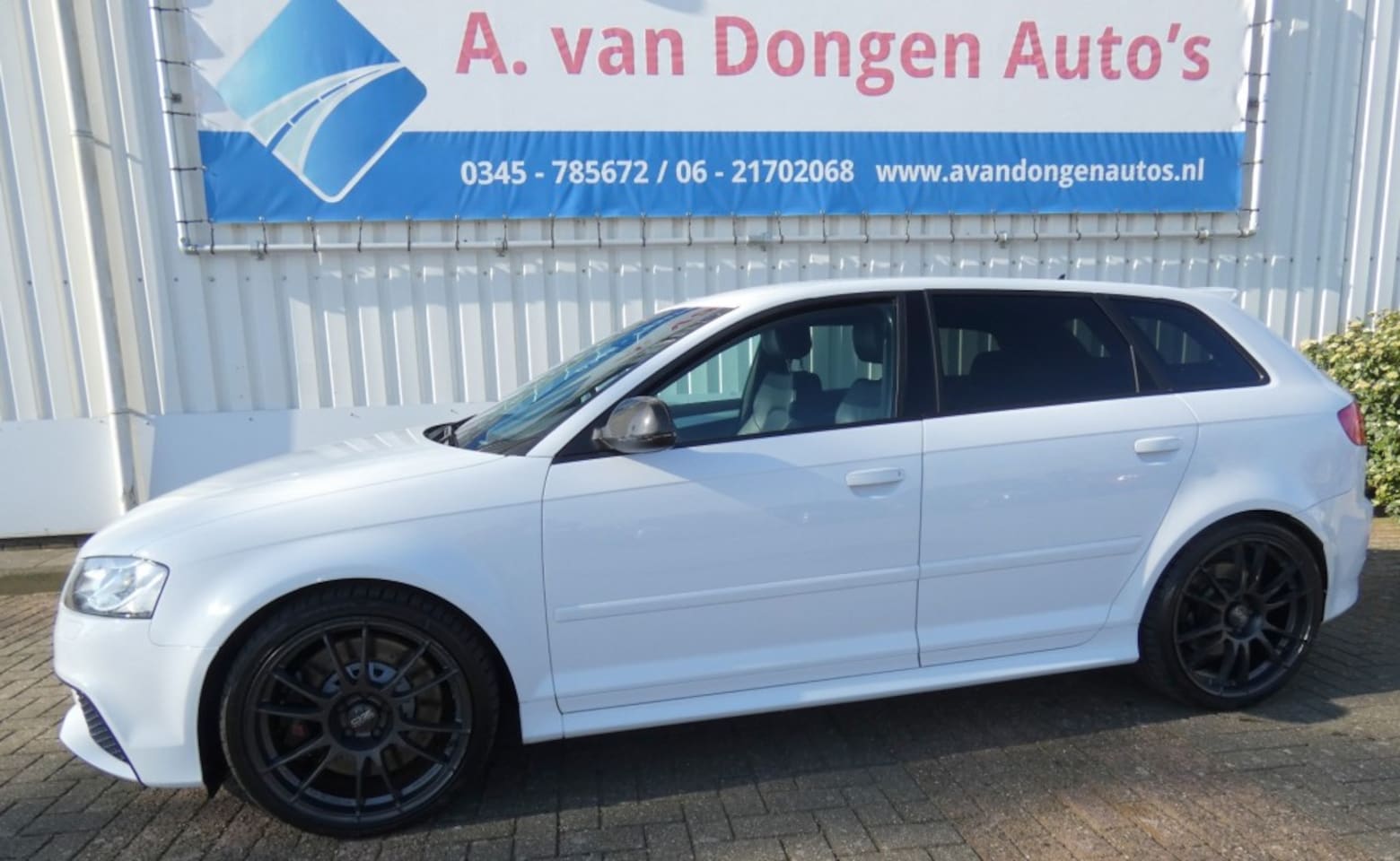 Audi RS3 - 2.5 TFSI Quattro Automaat.Leer,Navi,PDC,APK 15-1-26 - AutoWereld.nl