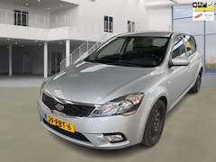 Kia Cee'd - 1.4 CVVT X-ecutive