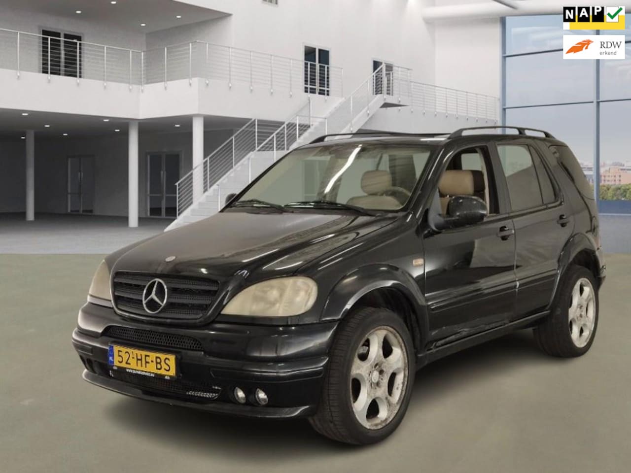 Mercedes-Benz M-klasse - 320 320 - AutoWereld.nl