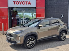Toyota Yaris Cross - 1.5 Hybrid Dynamic PANORAMADAK STUUR- STOEL- EN VOORRUITVERWARMING NAVIGATIE HEAD-UP DISPL
