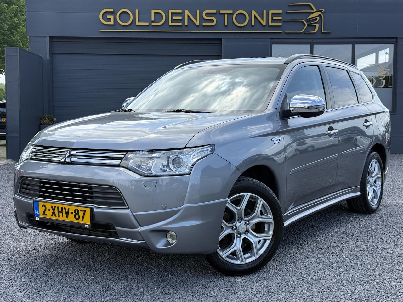 Mitsubishi Outlander - 2.0 PHEV Instyle 2e Eigenaar,Navi,Schuifdak,Camera,Stoelverwarming,Leder,Clima,Cruise,Pdc - AutoWereld.nl