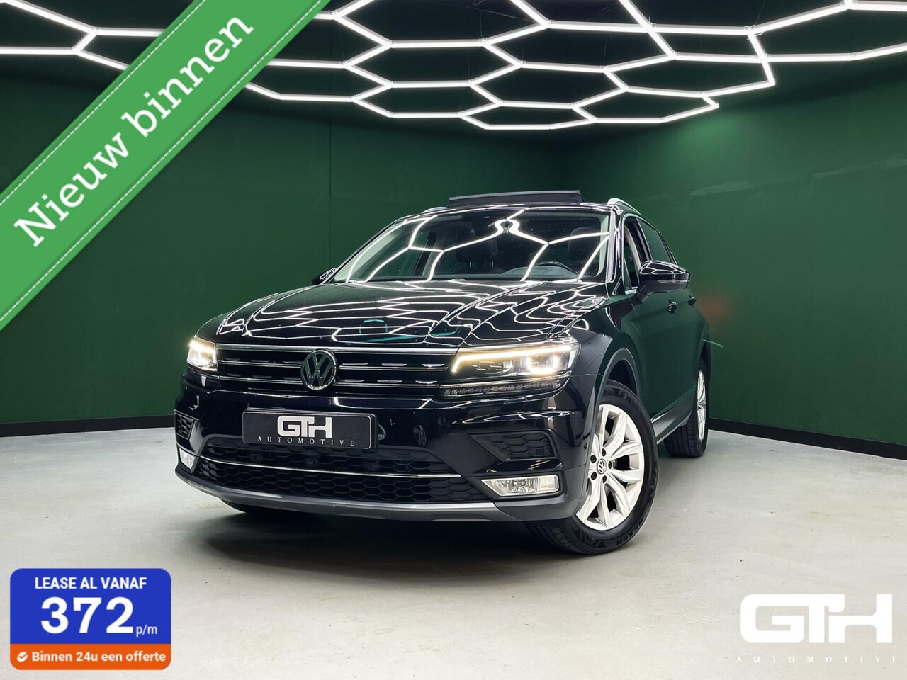 Volkswagen Tiguan - 2.0 TSI 4Motion Highline | Pano | Virtual - AutoWereld.nl