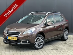 Peugeot 2008 - 1.2 82PK Style | CRUISE | TREKHAAK | NAVI |