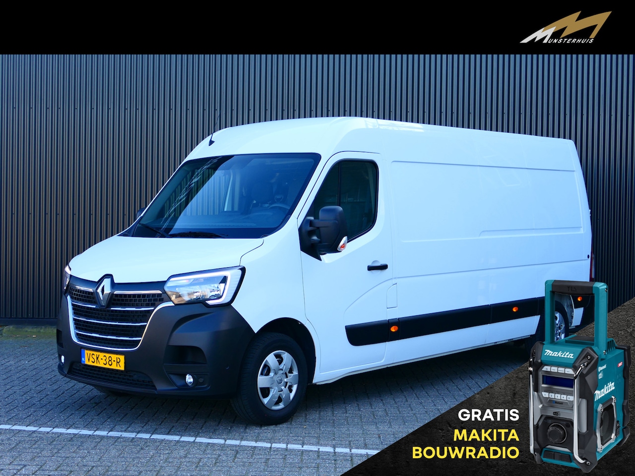 Renault Master - T35 2.3 dCi 150 L3H2 Energy Work Edition - Betimmering lat-lat, trekhaak, allseasons, navi - AutoWereld.nl