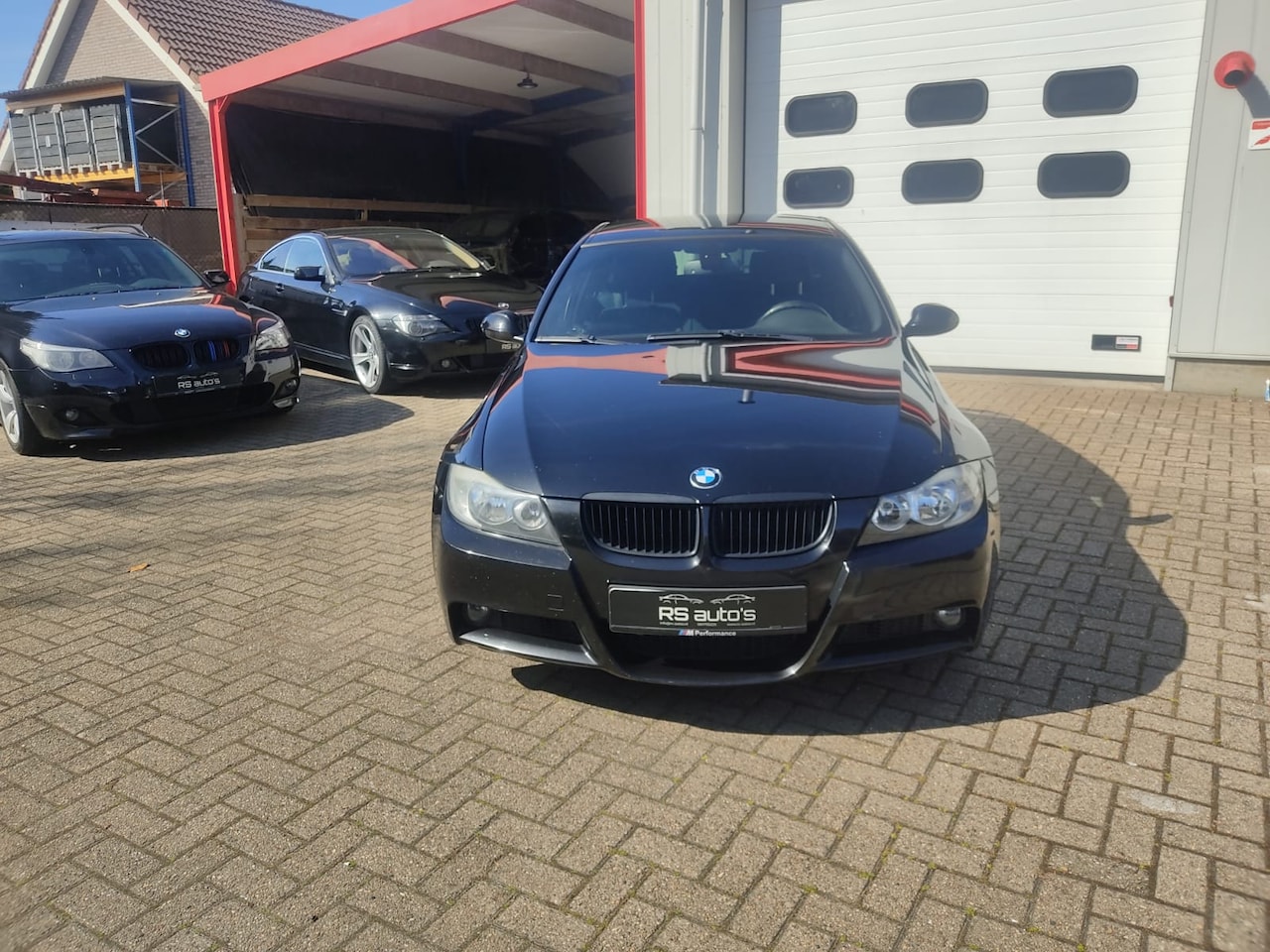 BMW 3-serie Touring - 330i M-pakket, handgeschakeld, bj 2007 zwart - AutoWereld.nl