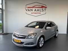 Opel Astra GTC - 1.6 Sport Airco/ Trekhaak/ Cruise/ Scherm