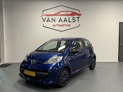 Peugeot 107 - 1.0-12V XR