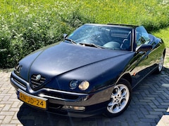 Alfa Romeo Spider - 2.0-16V T.Spark
