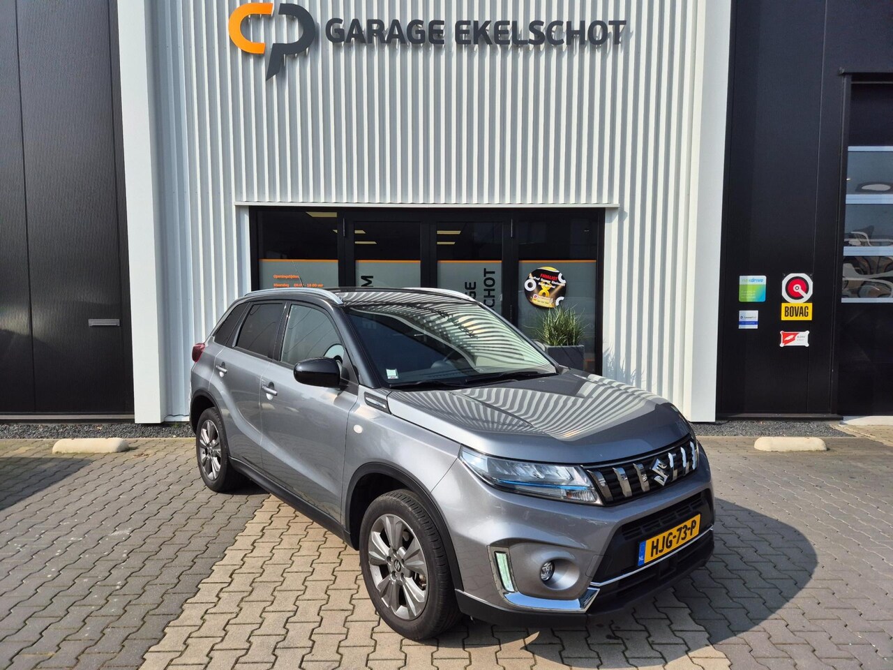 Suzuki Vitara - 1.5 Hybrid Select Automaat/Carplay/Camera - AutoWereld.nl