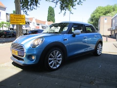 MINI Cooper - 1.5 Business / AIRCO / NAVI / NL.AUTO / 126dkm