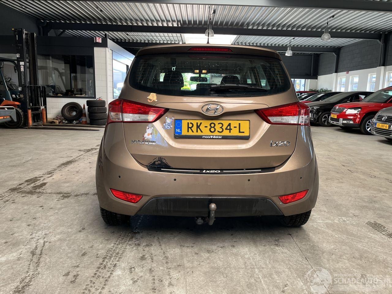Hyundai ix20 - 1.6i i-Vision 77.000 KM Automaat!