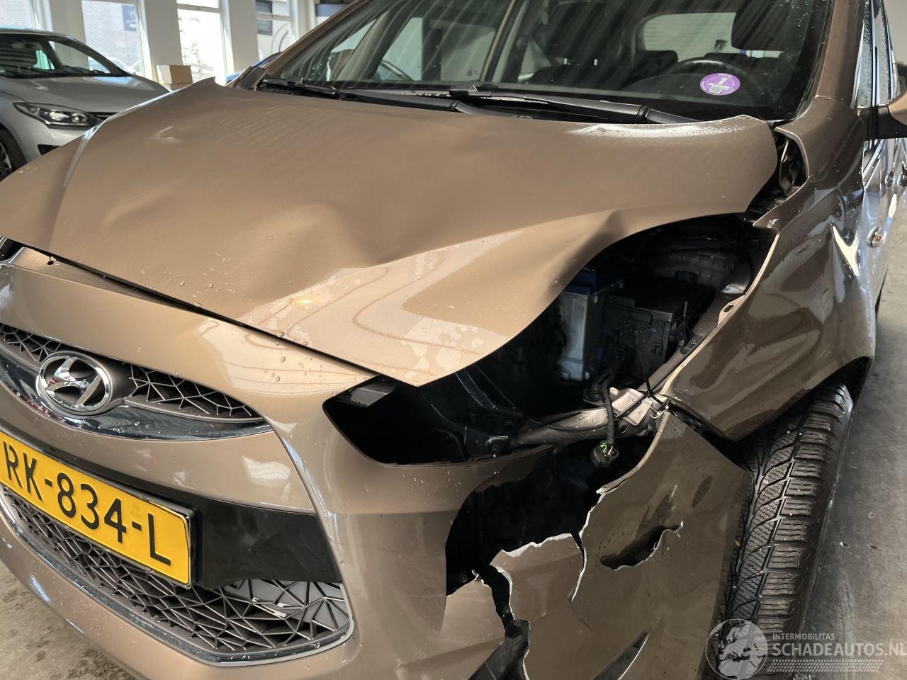 Hyundai ix20 - 1.6i i-Vision 77.000 KM Automaat!