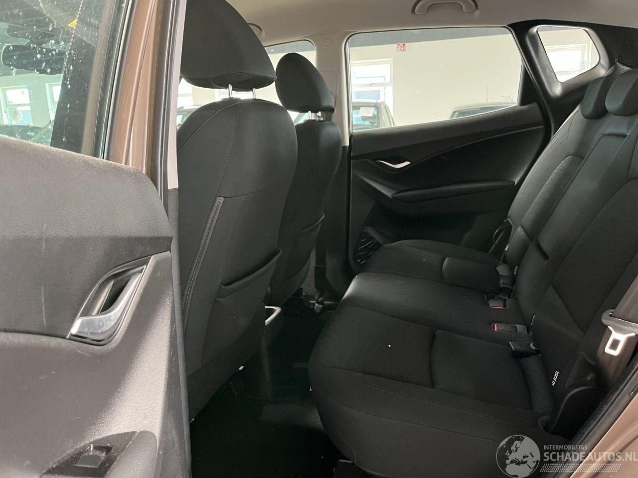 Hyundai ix20 - 1.6i i-Vision 77.000 KM Automaat!