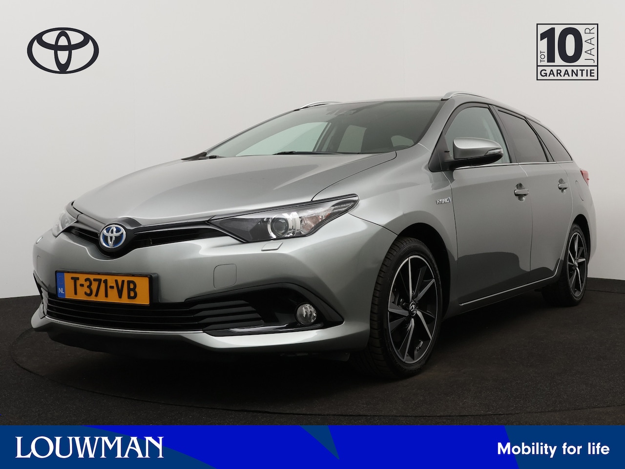 Toyota Auris Touring Sports - 1.8 Hybrid Black Edition Limited | Stoelverwarming | Cruise control | - AutoWereld.nl