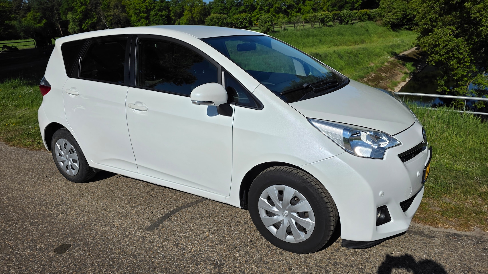 Toyota Verso S - 1.3 VVT-i Aspiration - AutoWereld.nl
