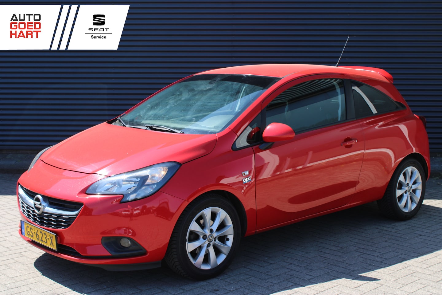 Opel Corsa - 1.4 Color Edition PDC Airco Cruise Bluetooth - AutoWereld.nl
