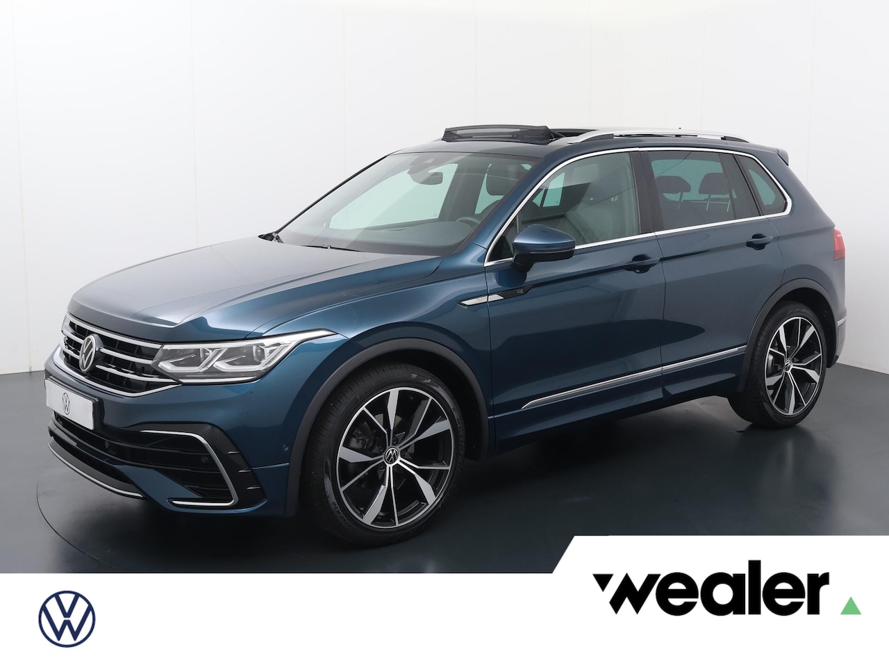 Volkswagen Tiguan - 1.5 TSI R-Line Business+ | 150 PK | Automaat | Panoramadak | Harman Kardon geluidssysteem - AutoWereld.nl