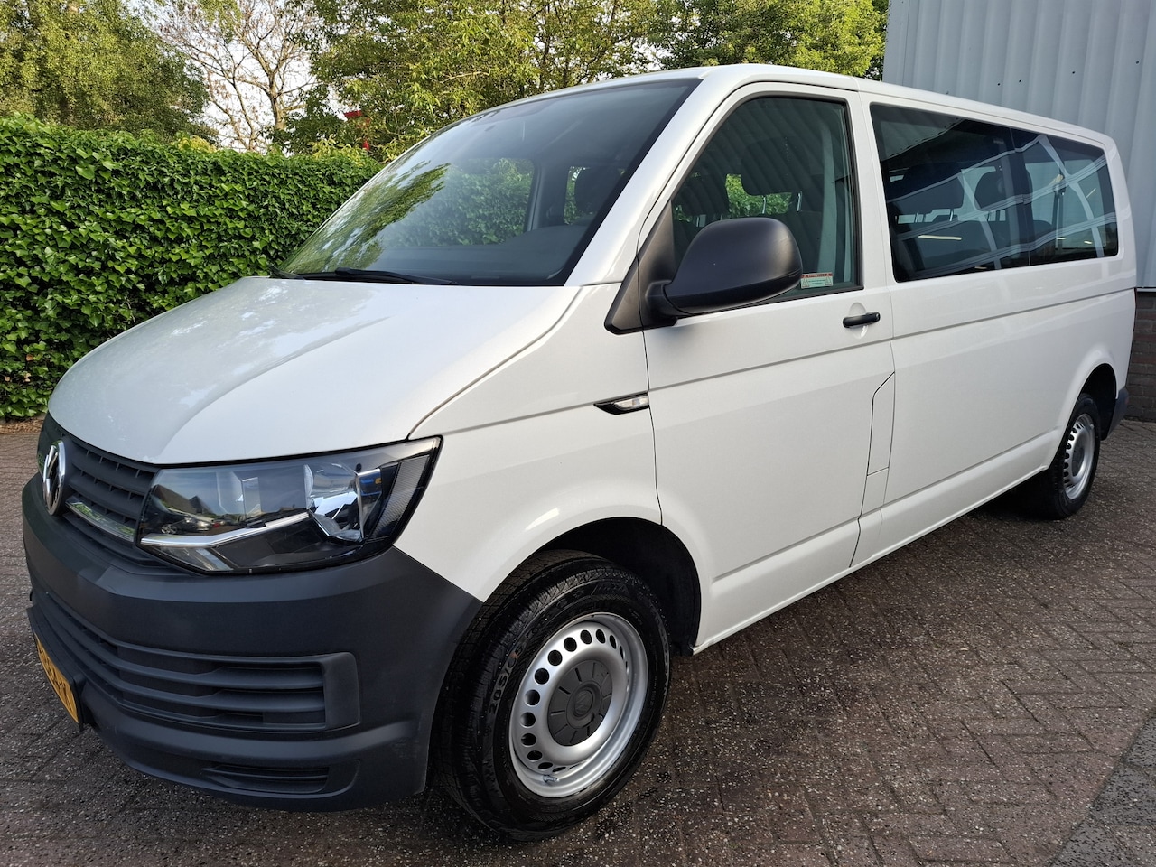 Volkswagen Transporter Kombi - 2.0 TSI L2H1 17250.- INCL BTW 9-PERSOONS BENZINE AARDGAS 150PK - AutoWereld.nl