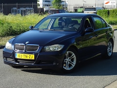 BMW 3-serie - 318i High Executive AUTOMAAT NAP/CLIMA/CRUISE