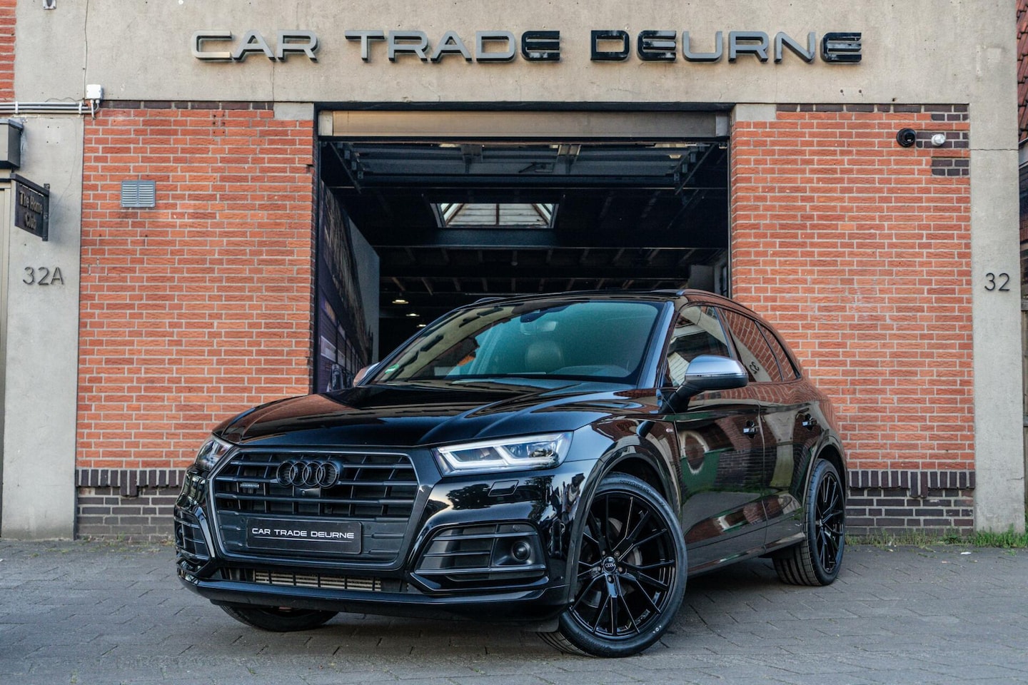 Audi Q5 - 2.0 TFSI Quattro S Line Pano / B&O / Trekhaak - AutoWereld.nl