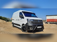 Renault Master - T35 2.0 dCi 130 L2H2 Stam Limité 75 Bullbar | Sidebars | 17"inch Lichtmetalen velgen