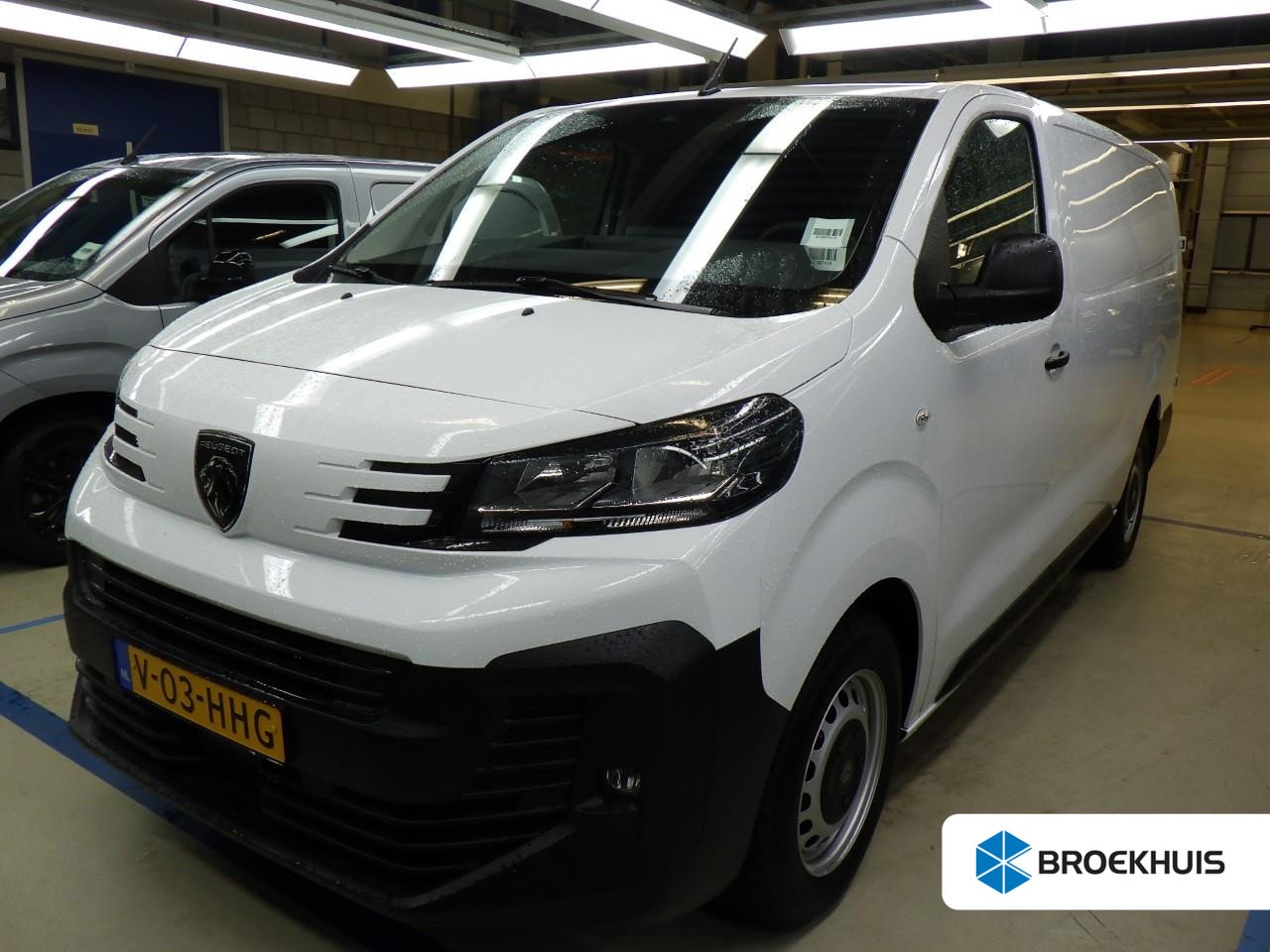 Peugeot Expert - 2.0 BlueHDI 145pk Automaat L3 | Achteruitrij Camera | Cruise control | Navigatiesysteem - AutoWereld.nl