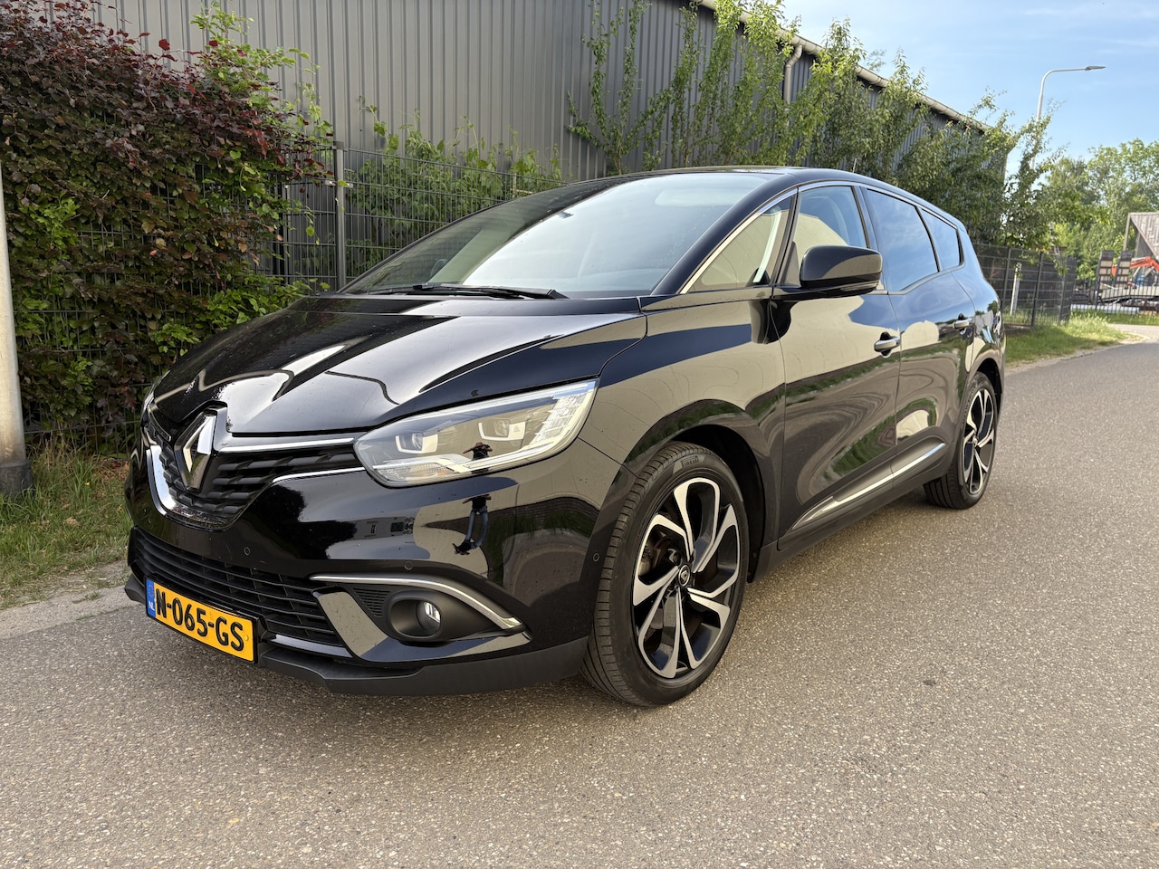 Renault Grand Scénic - 1.3 TCe Intens 7 PERSOONS / NAVI / AIRCO ECC / CRUISE / 100dkm! - AutoWereld.nl