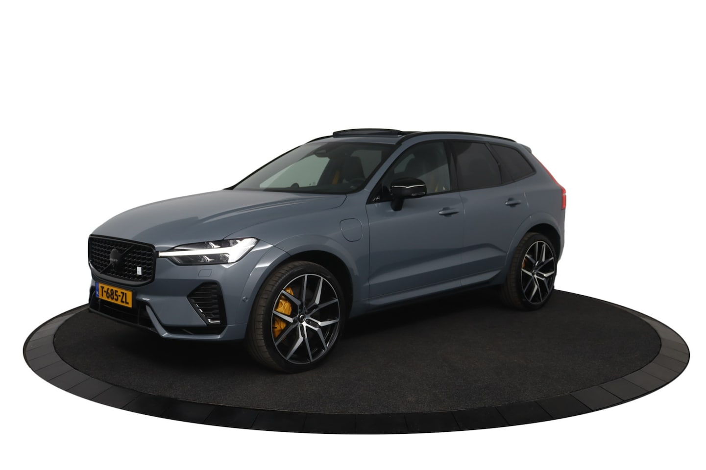 Volvo XC60 - T8 AWD Polestar Engineered | Full Option! | Bowers & Wilkins | Gelamineerde zijruiten| - AutoWereld.nl