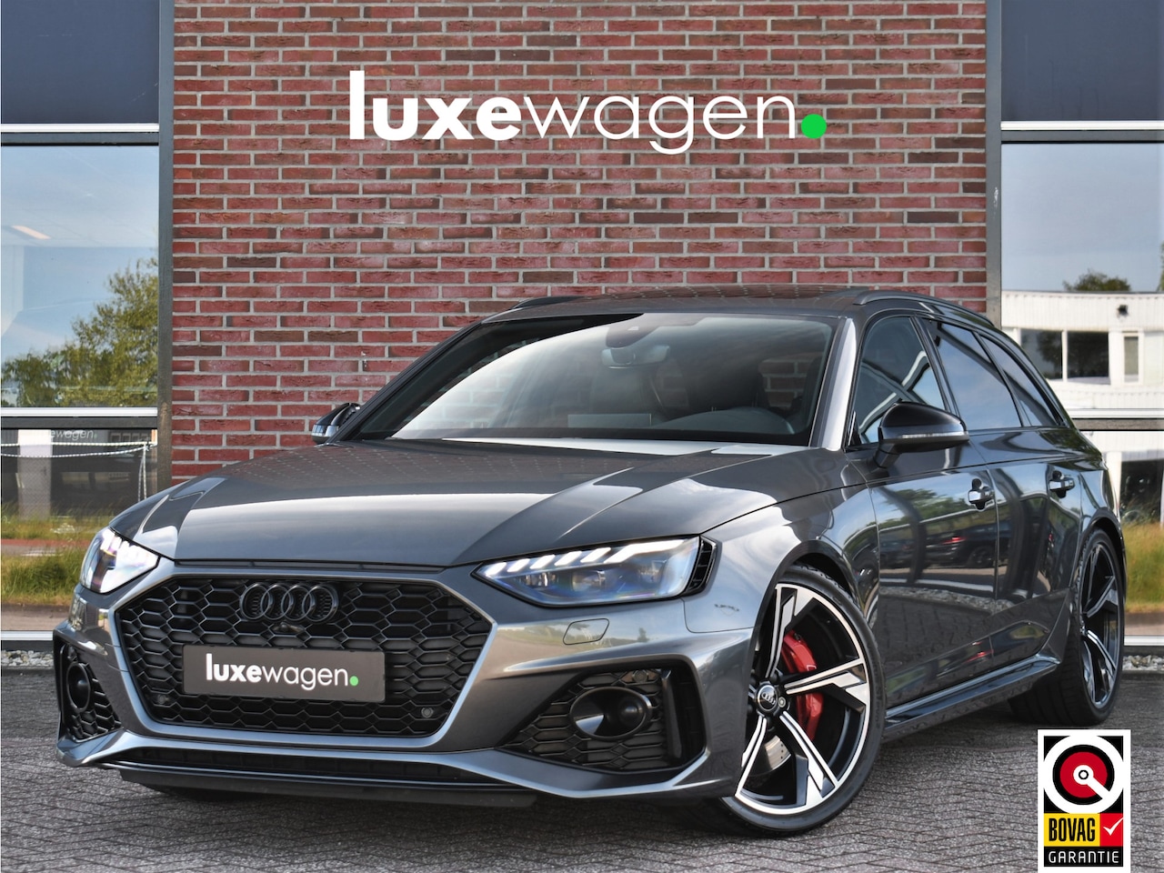 Audi RS4 - Avant 2.9 TFSI quattro Pano Optic-black Massage Sfeer Camera - AutoWereld.nl