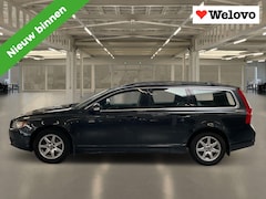 Volvo V70 - 2.0D Limited Edition Goed onderhouden, trekhaak, leder