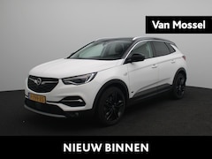 Opel Grandland X - 1.6 Turbo Hybrid4 Innovation | 300 PK | Navi | Adaptive cruise control | LED |