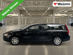 Volvo V70 - 2.5T Kinetic Rijklaar+garantie, leder interieur, navigatie