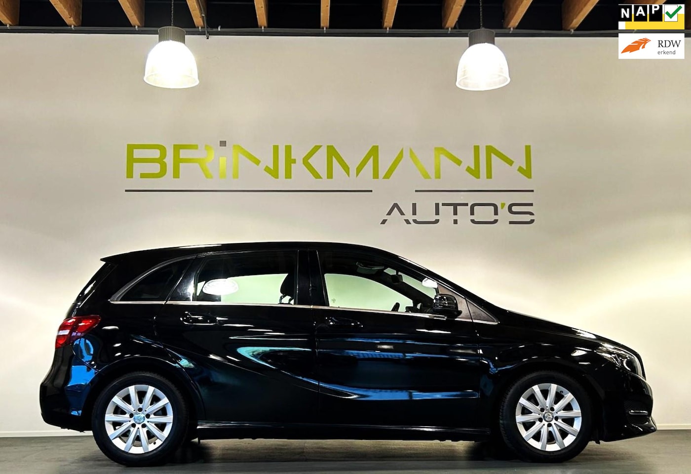 Mercedes-Benz B-klasse - 180 Lease Edition Ambition - Tr.Haak - APK 05-2026 - AutoWereld.nl