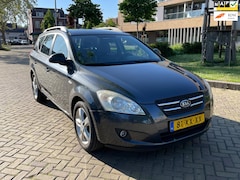 Kia Cee'd Sporty Wagon - 1.6 Business Edition, Trekhaak, Lmv, Climate control, Geen import, Nap
